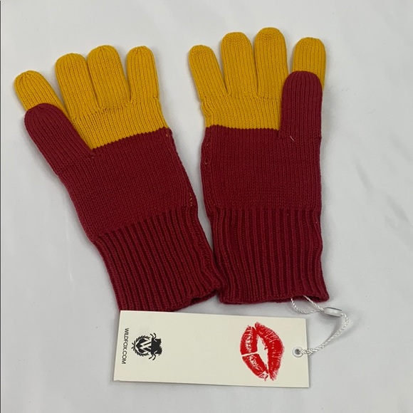 Wildfox Couture French Fry Gloves / Mittens NWT - Picture 6 of 6